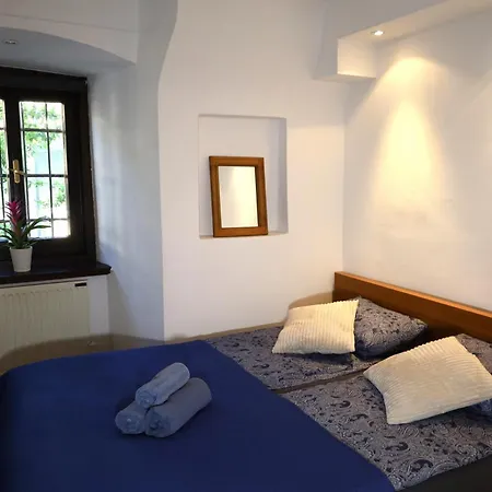 Apartament Under The Castle Lublana