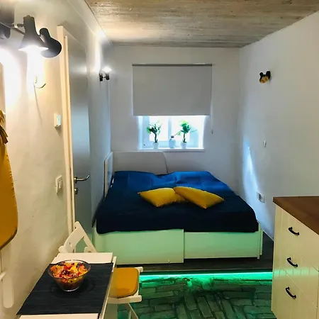 Under The Castle Apartament