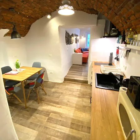 Apartman Under The Castle *