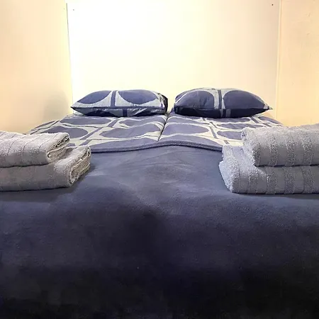 Under The Castle Apartament Lublana