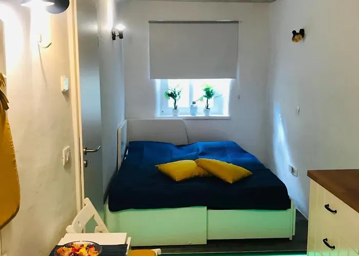 Under The Castle Apartament