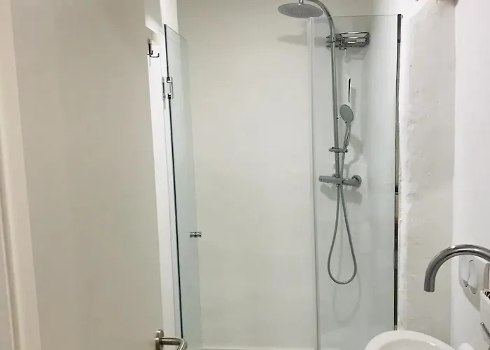 Under The Castle Apartament