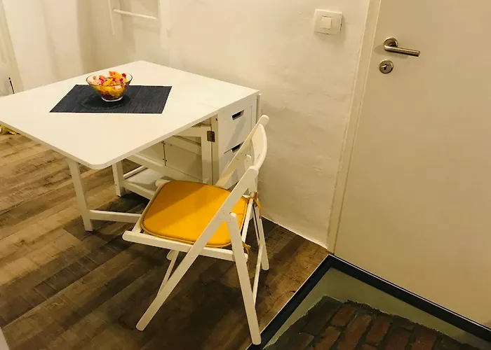 Under The Castle Apartament *