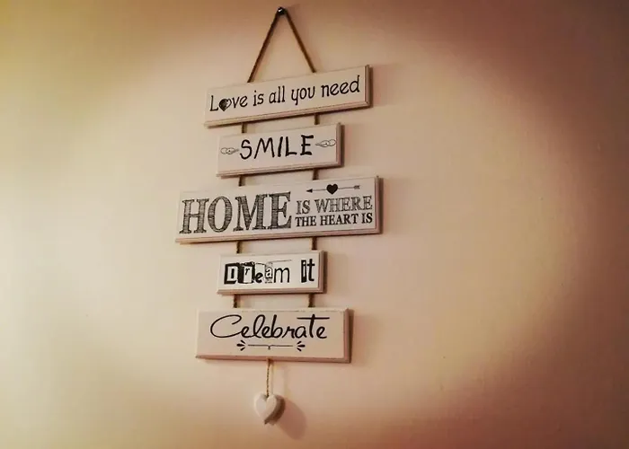 Under The Castle 아파트 *