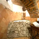 Апартаменти Under The Castle Любляна