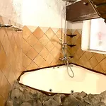 Апартаменти Under The Castle