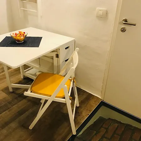 Under The Castle Apartment *